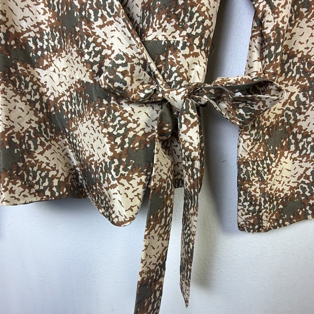 ICE Blouse wrap Animal Print Y2K Vintage Womens 8 ECI New york 100% silk - Picture 5 of 11